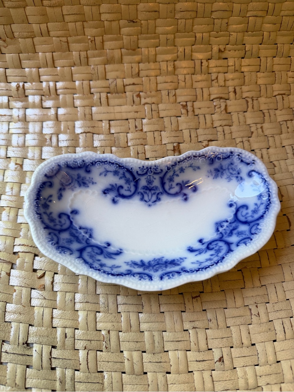 Antique Flow Blue / White  Scalloped Porcelain Trinket Dish